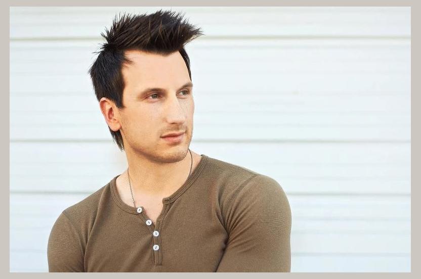 Russell Dickerson